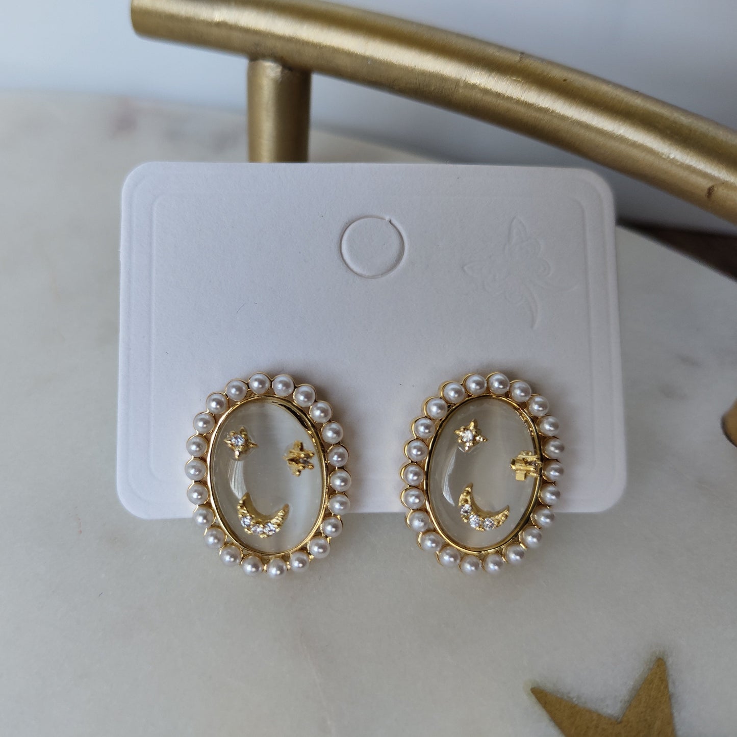 Oval Cat Eye Earrings - 18k Gold Plating