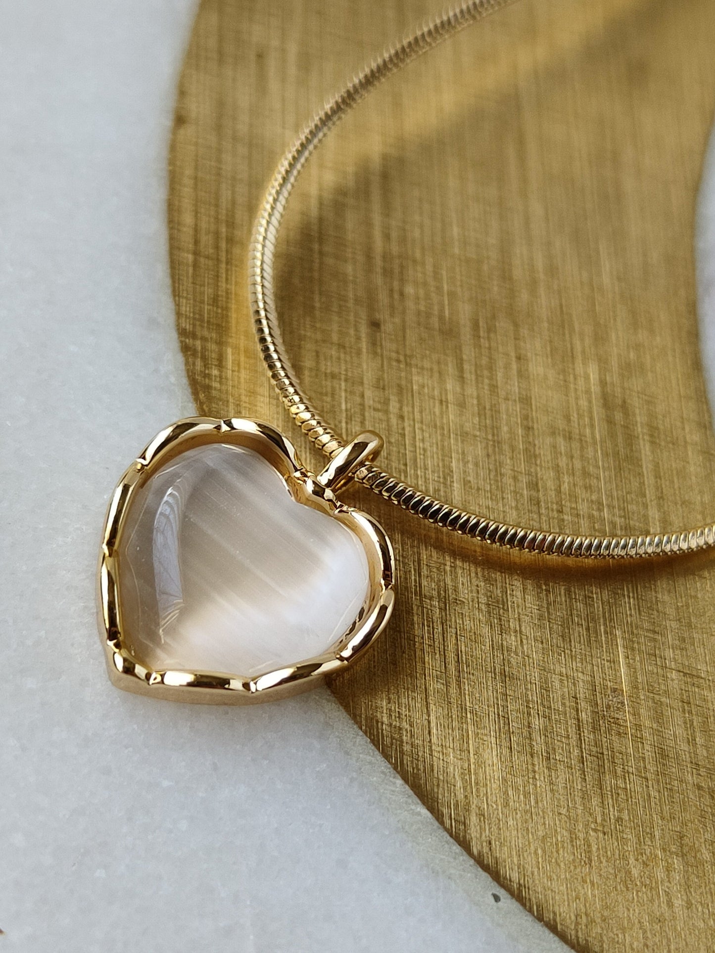 Heart Cat Eye Necklace - 18k Gold Plating